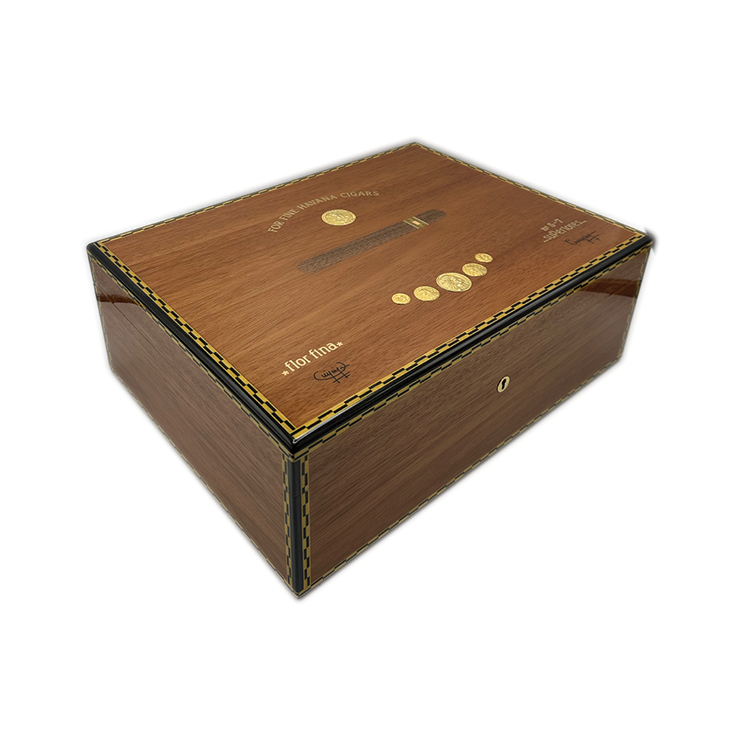 Elie Bleu Medals Mahogany -  200 Count Humidor